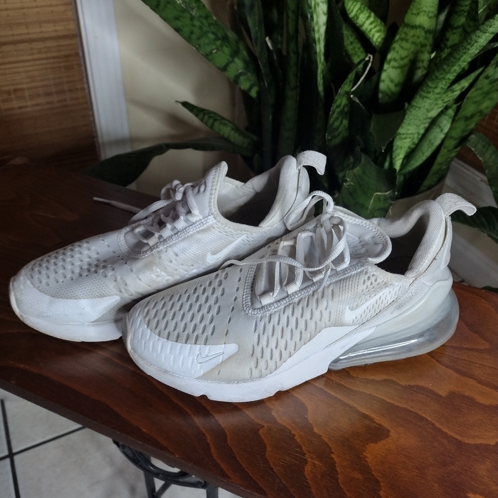 Nike Air Max 270 Size 6.5